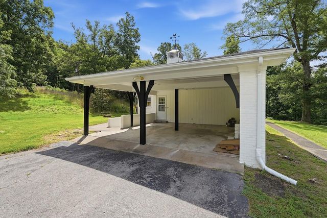 1588 U.S. 641, Marion, KY 42064