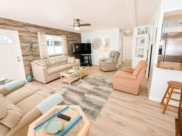 1614 MICHIGAN AVENUE, Bradenton, FL 34207