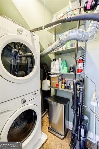 12 NW Palace Green Place NW, Atlanta, GA 30318