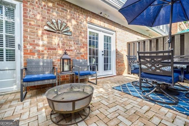 12 NW Palace Green Place NW, Atlanta, GA 30318