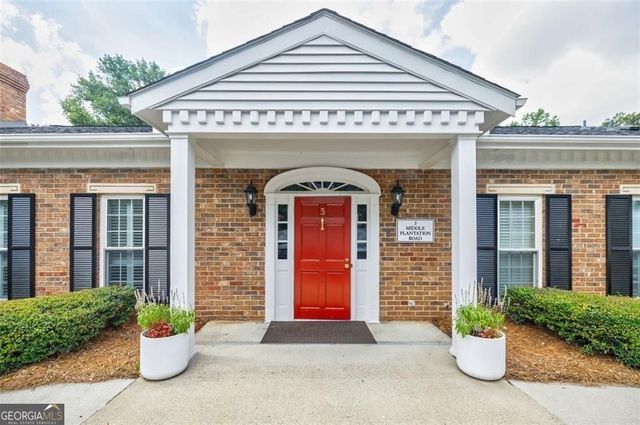 12 NW Palace Green Place NW, Atlanta, GA 30318