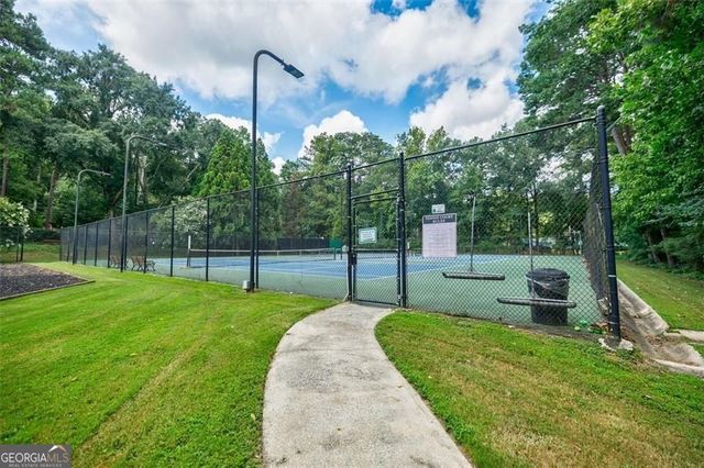 12 NW Palace Green Place NW, Atlanta, GA 30318