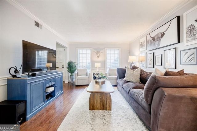 12 NW Palace Green Place NW, Atlanta, GA 30318