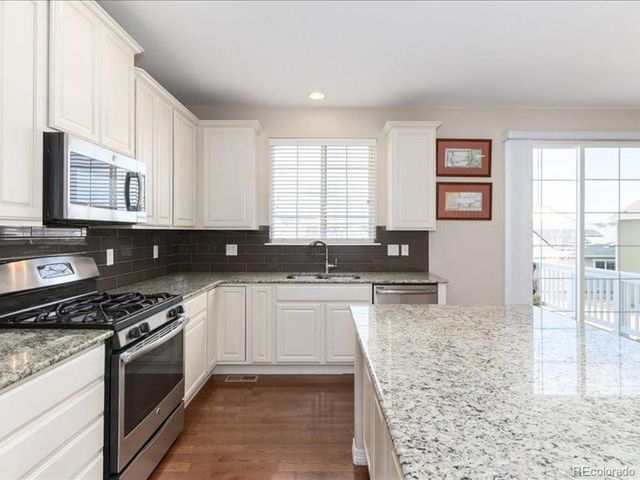 8308 Grasslands Way, Parker, CO 80134