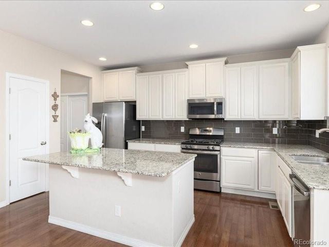 8308 Grasslands Way, Parker, CO 80134