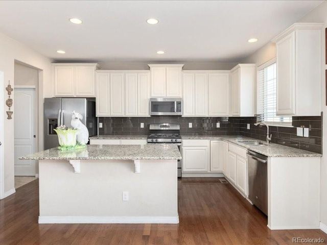 8308 Grasslands Way, Parker, CO 80134