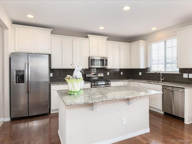 8308 Grasslands Way, Parker, CO 80134