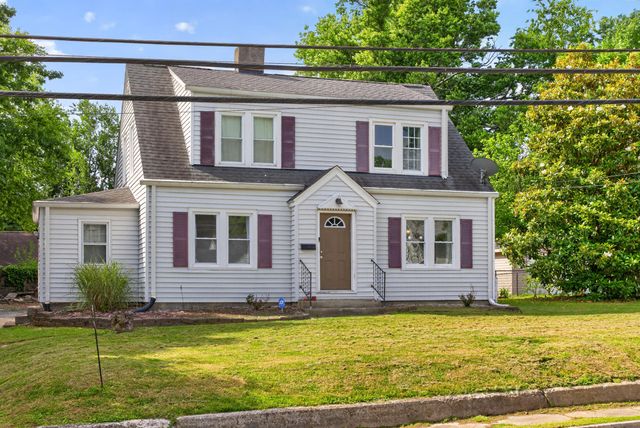 109 W Broadway Street, Lawrenceburg, KY 40342