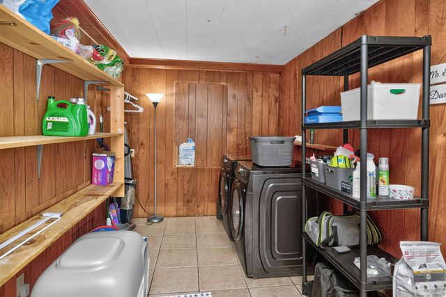 109 W Broadway Street, Lawrenceburg, KY 40342