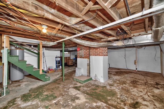 109 W Broadway Street, Lawrenceburg, KY 40342