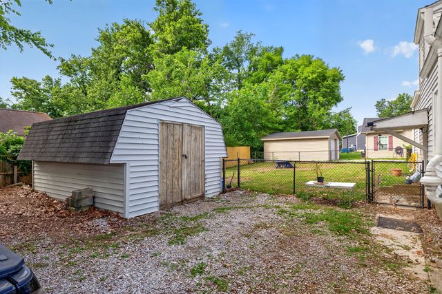 109 W Broadway Street, Lawrenceburg, KY 40342