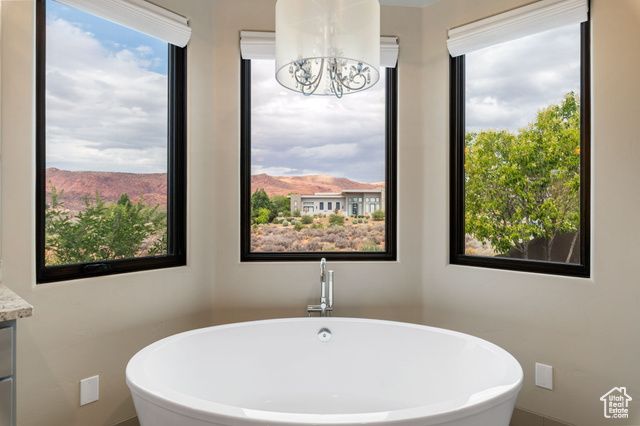 2203 W SILVER CLOUD DR, St. George, UT 84770