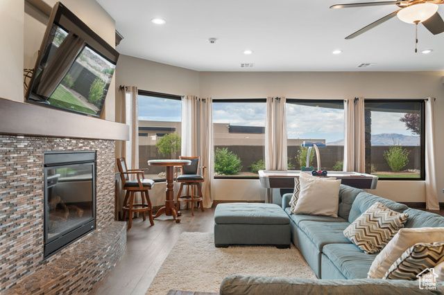 2203 W SILVER CLOUD DR, St. George, UT 84770