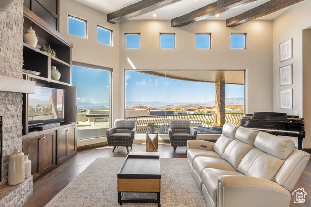 2203 W SILVER CLOUD DR, St. George, UT 84770