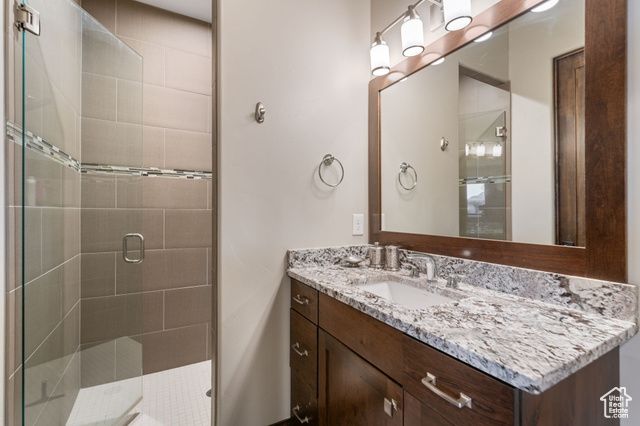 2203 W SILVER CLOUD DR, St. George, UT 84770