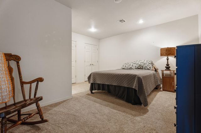 25245 S 613 Road, Grove, OK 74344