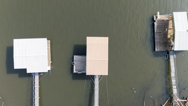 25245 S 613 Road, Grove, OK 74344