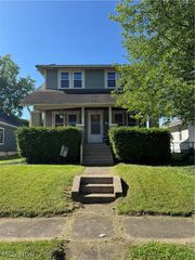 2026 16th Street, Parkersburg, WV 26101