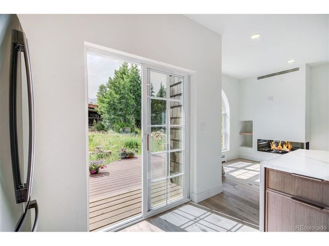 22 North Side Cir, Silverthorne, CO 80498