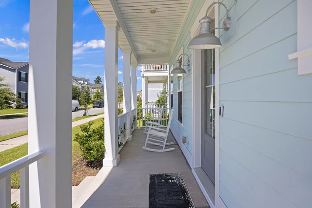 204 Magnolia Garden Drive, Summerville, SC 29483