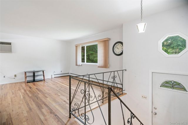 39 Wolfhollow Road, Centereach, NY 11720