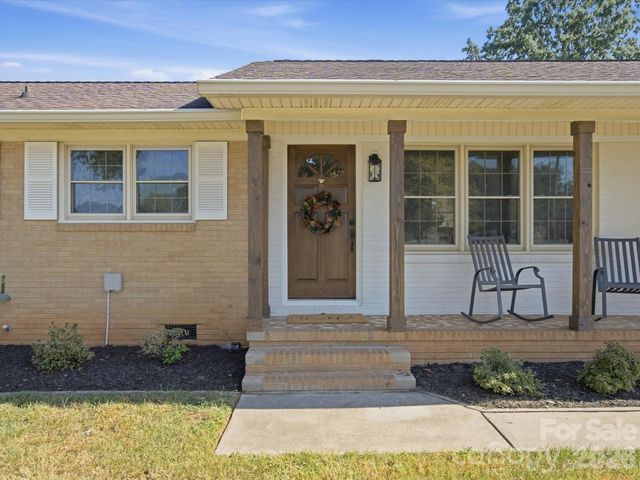 1480 Hallmark Drive, Rock Hill, SC 29730