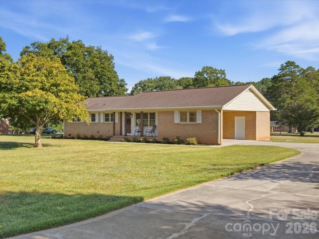 1480 Hallmark Drive, Rock Hill, SC 29730