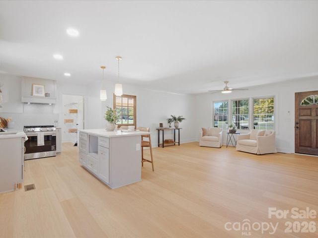 1480 Hallmark Drive, Rock Hill, SC 29730