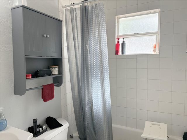 2060 9TH STREET B, Sarasota, FL 34237