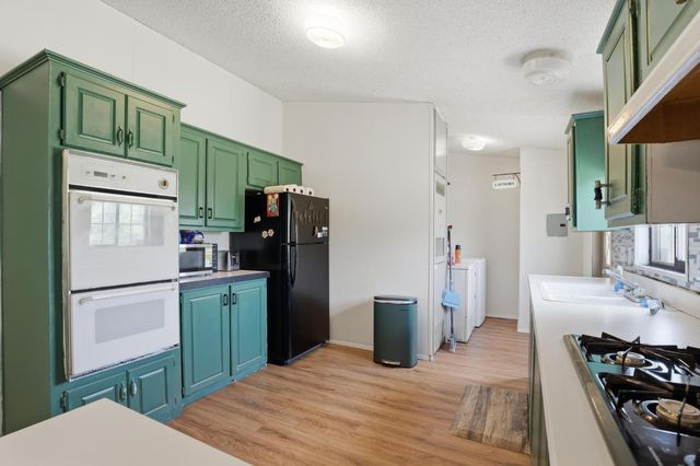 1683 6th Ave, Olivehurst, CA 95961