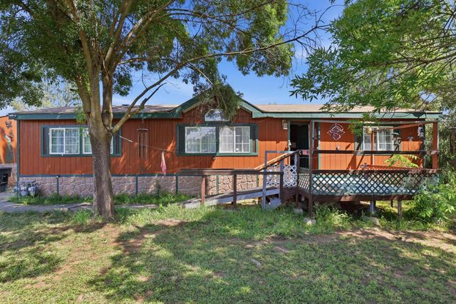 1683 6th Ave, Olivehurst, CA 95961