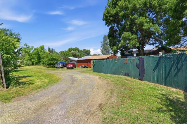 1683 6th Ave, Olivehurst, CA 95961