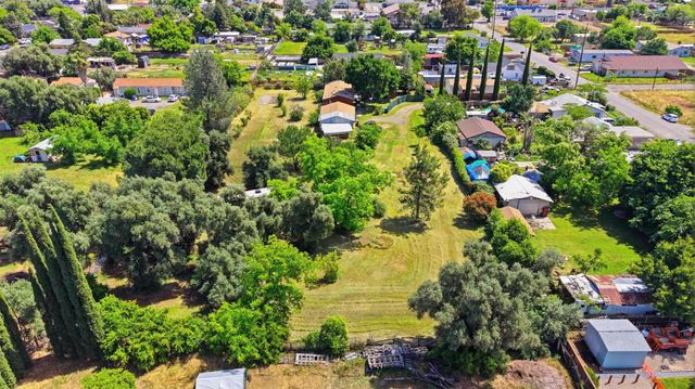 1683 6th Ave, Olivehurst, CA 95961