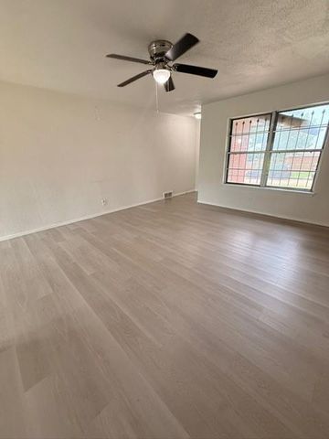 12 NE 66th Street, Oklahoma City, OK 73105