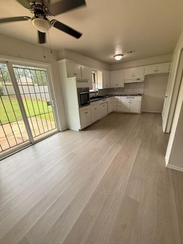 12 NE 66th Street, Oklahoma City, OK 73105