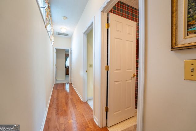 191 Applewood Drive, Tiger, GA 30576