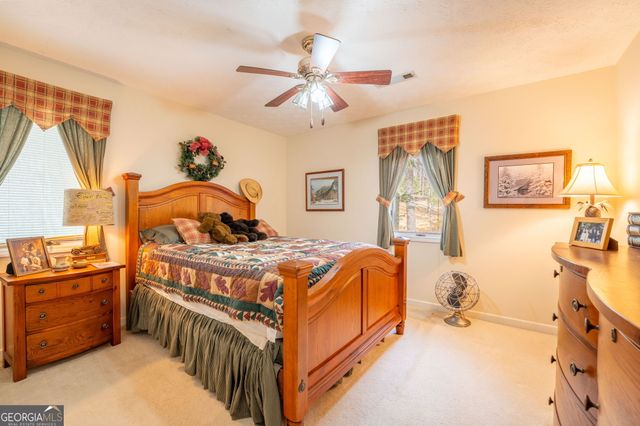 191 Applewood Drive, Tiger, GA 30576