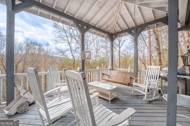 191 Applewood Drive, Tiger, GA 30576