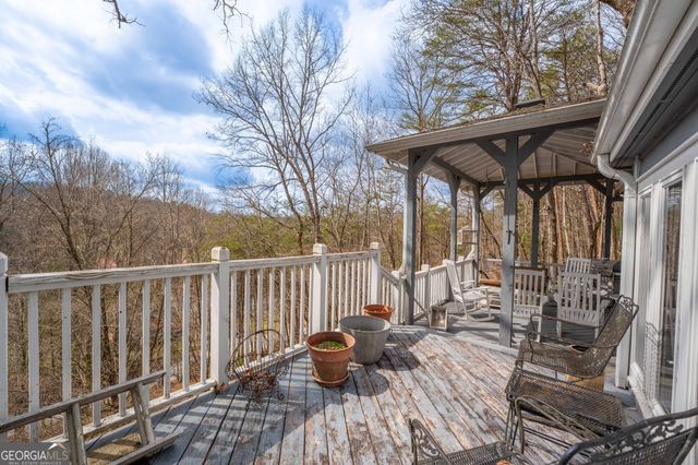 191 Applewood Drive, Tiger, GA 30576