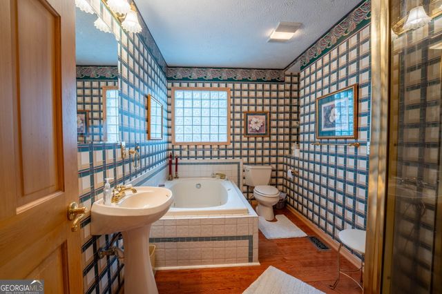 191 Applewood Drive, Tiger, GA 30576