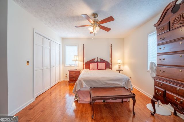 191 Applewood Drive, Tiger, GA 30576