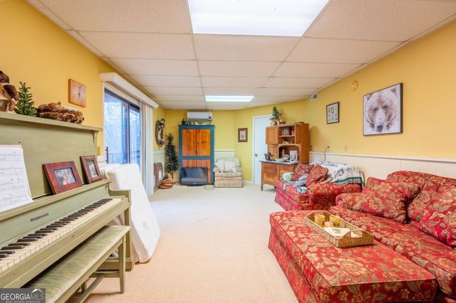 191 Applewood Drive, Tiger, GA 30576