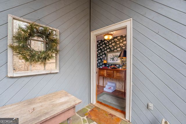 191 Applewood Drive, Tiger, GA 30576