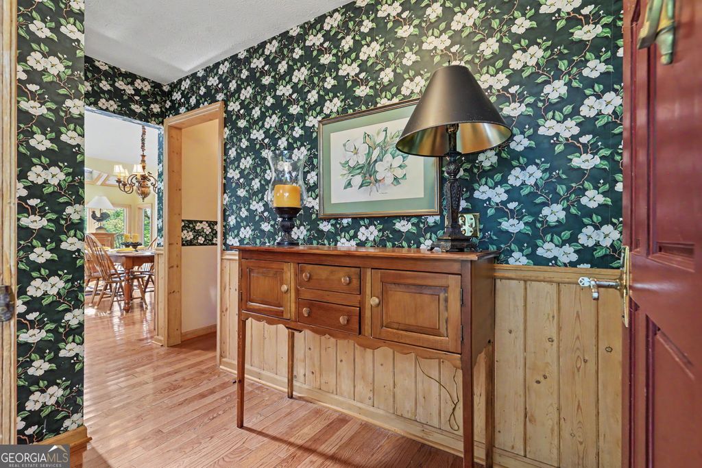 191 Applewood Drive, Tiger, GA 30576 — photo 5