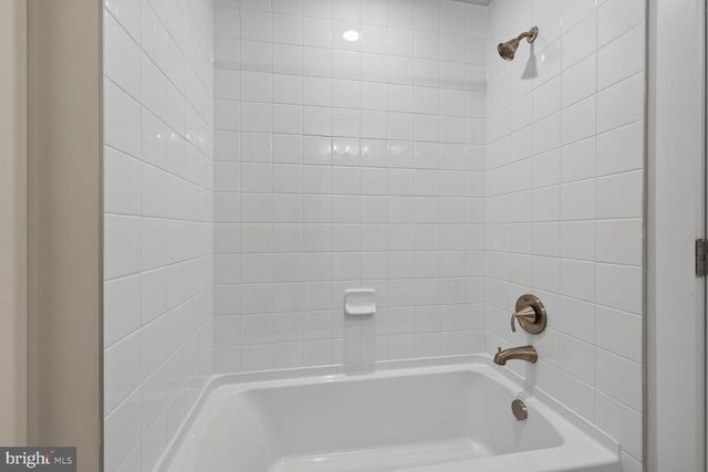 14644 SENECA FARM LN, Germantown, MD 20874