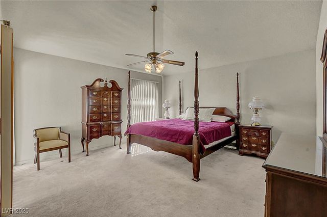 2716 Laguna Shores Lane, Las Vegas, NV 89121