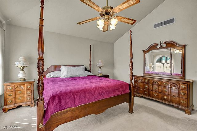 2716 Laguna Shores Lane, Las Vegas, NV 89121