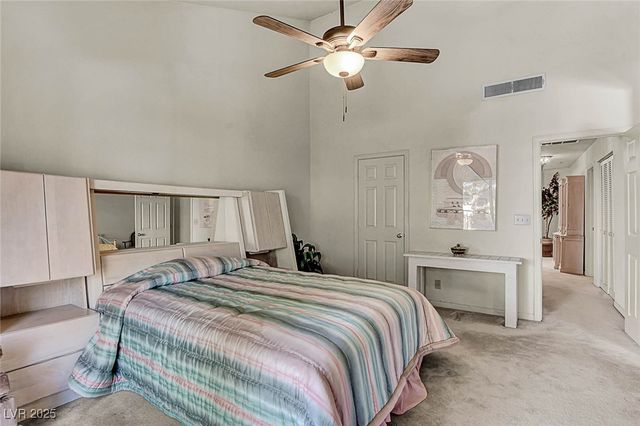 2716 Laguna Shores Lane, Las Vegas, NV 89121