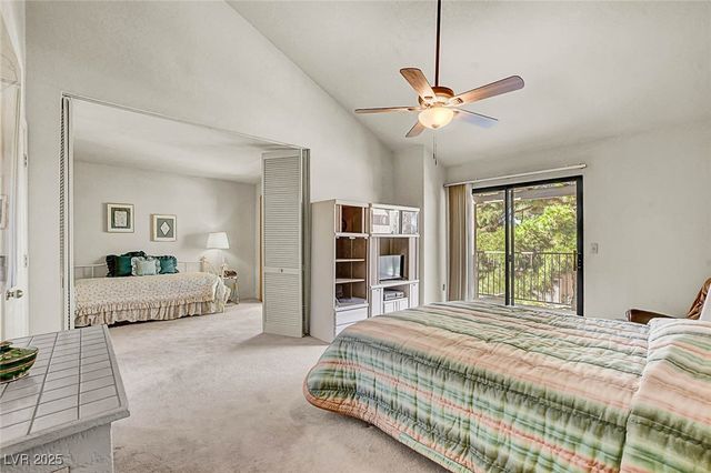 2716 Laguna Shores Lane, Las Vegas, NV 89121