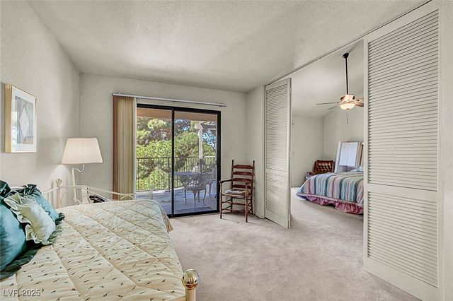 2716 Laguna Shores Lane, Las Vegas, NV 89121